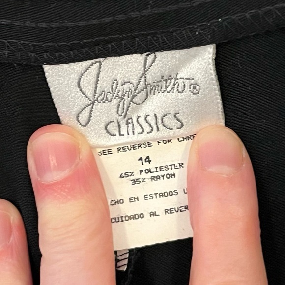 VINTAGE Jacklyn Smith Classic Black Pleated Trousers Tapered Gold Knot Button 30 - Picture 6 of 6